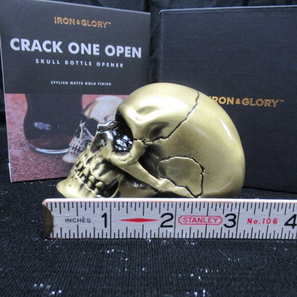 Iron & Glory Heavyweight Metal Skull Bottle Opener - Picture 9 of 10